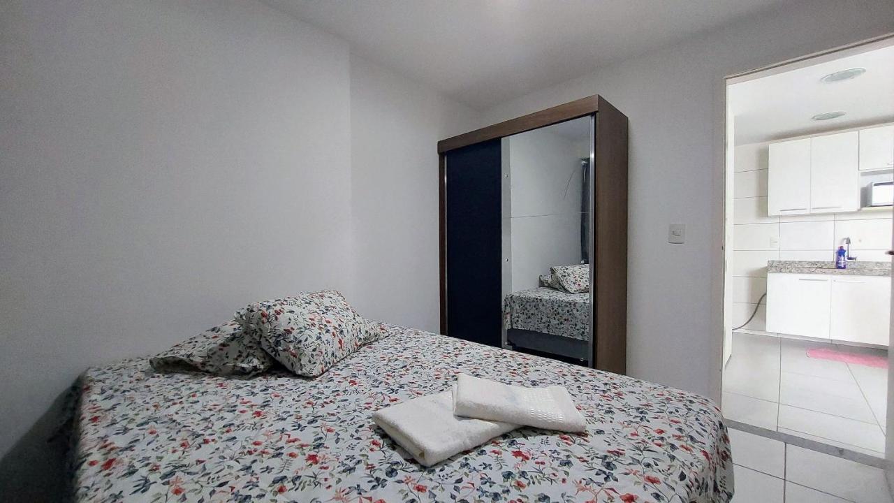 Ape Com Vista Espetacular No Edif. Mr. Roterdam Apartment การัวรู ภายนอก รูปภาพ